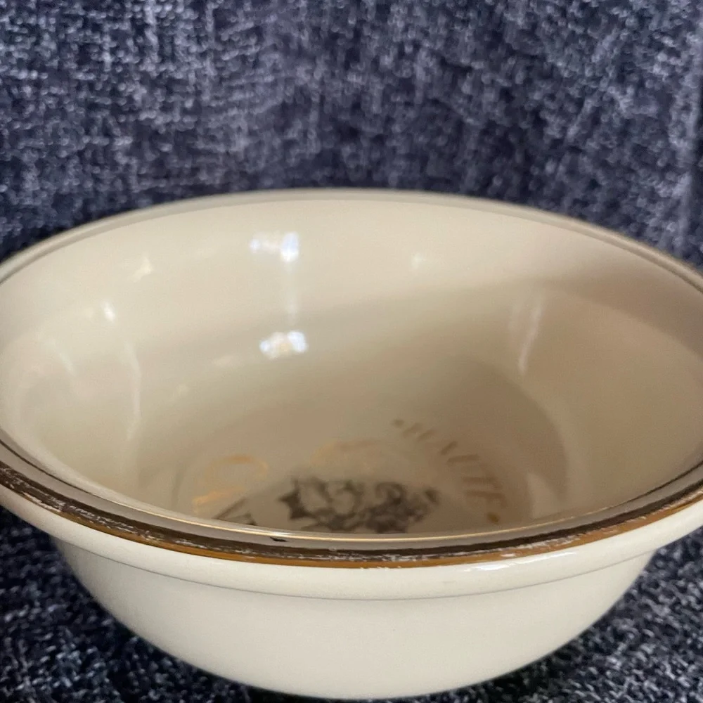 Vintage Hall ‘Haute Canine’ Dog Bowl in Cream 392 & Gray Bowl 395 w Gold Trim